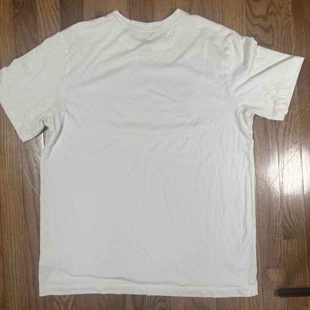 Nike Dri-Fit Below The Hoop T-shirt White Mens Size Medium Basketball - Picture 2 of 4